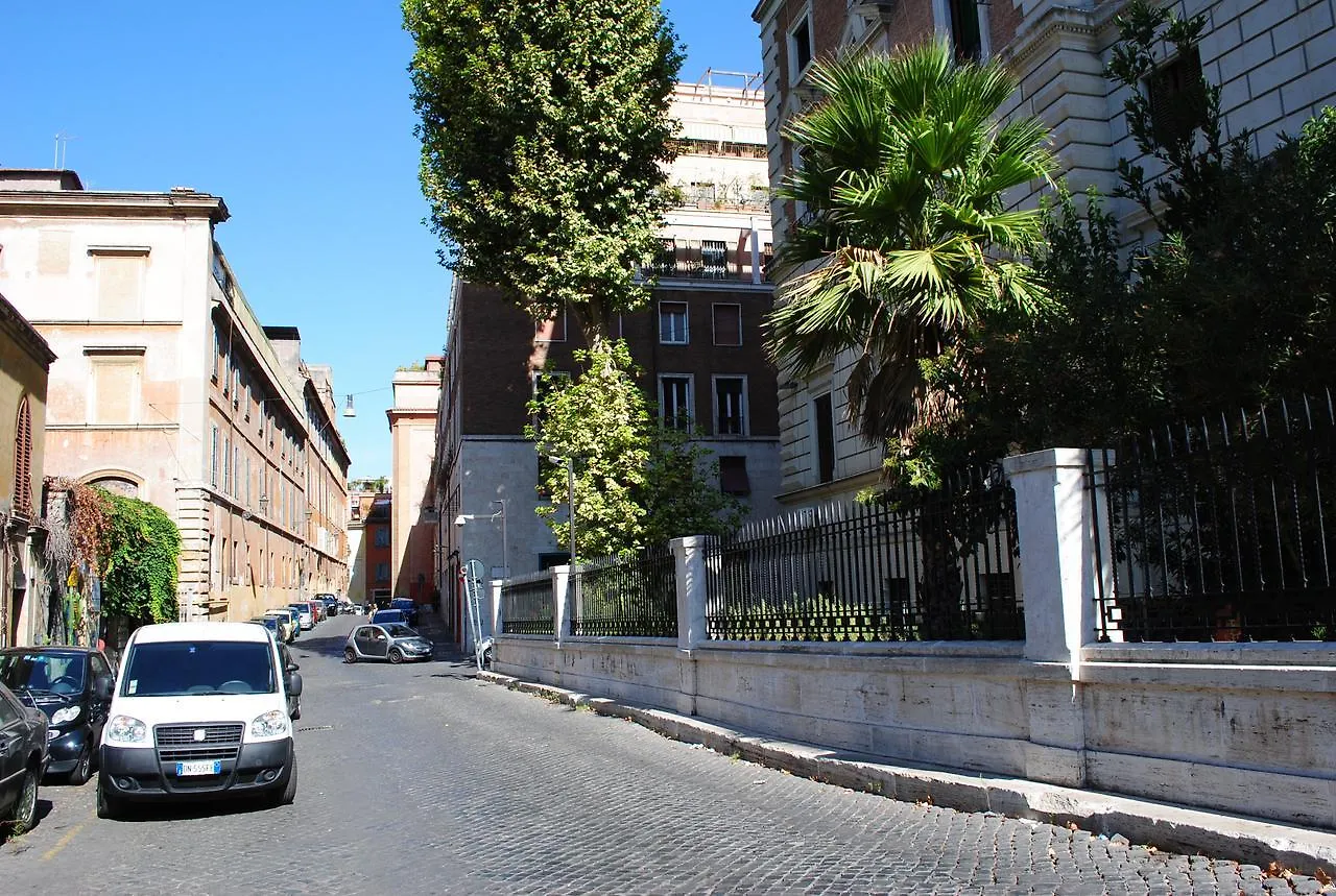 Guest House Al Conservatorio Rome 2*,  Italië